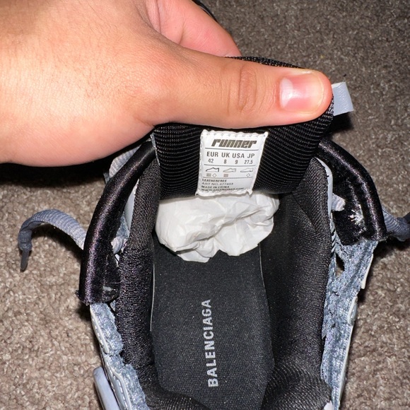 Balenciaga Runner “Dark Grey” Size: 42EU - Picture 7 of 8